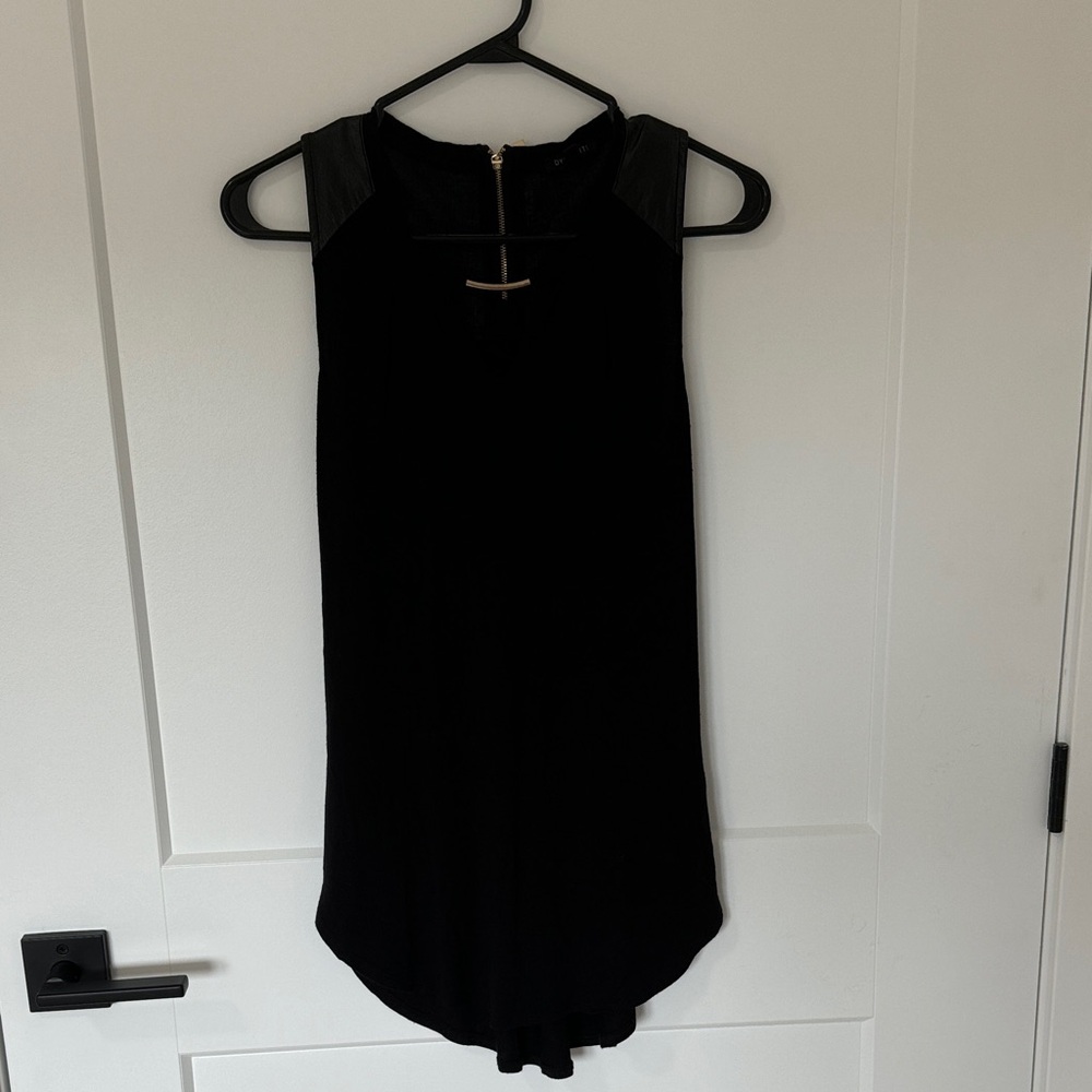 Dynamite Black Top